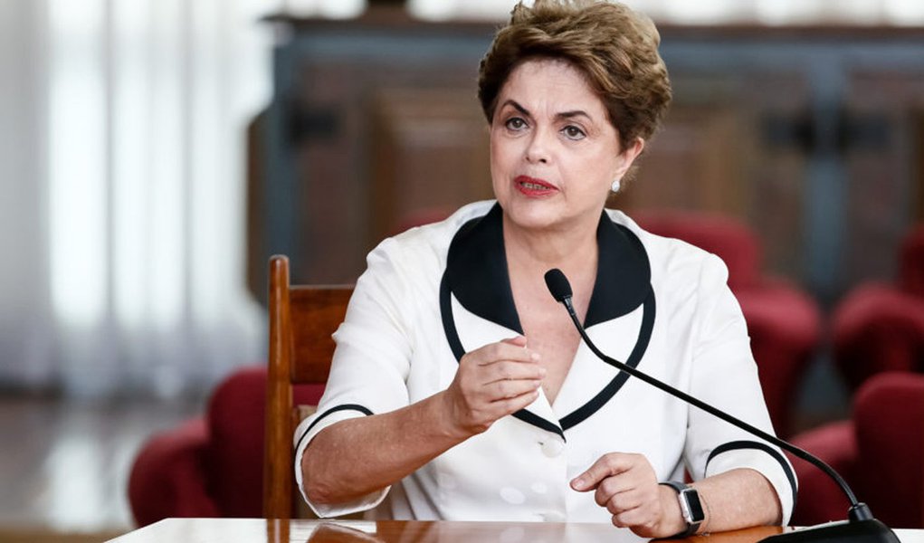 Brasília - DF, 02/09/2016. Presidenta Dilma Rousseff durante entrevista para agências internacionais no Palácio da Alvorada. Foto: Roberto Stuckert Filho/PR (Foto: Aquiles Lins) Brasília - DF, 02/09/2016. Presidenta Dilma Rousseff durante entrevista para agências internacionais no Palácio da Alvorada. Foto: Roberto Stuckert Filho/PR