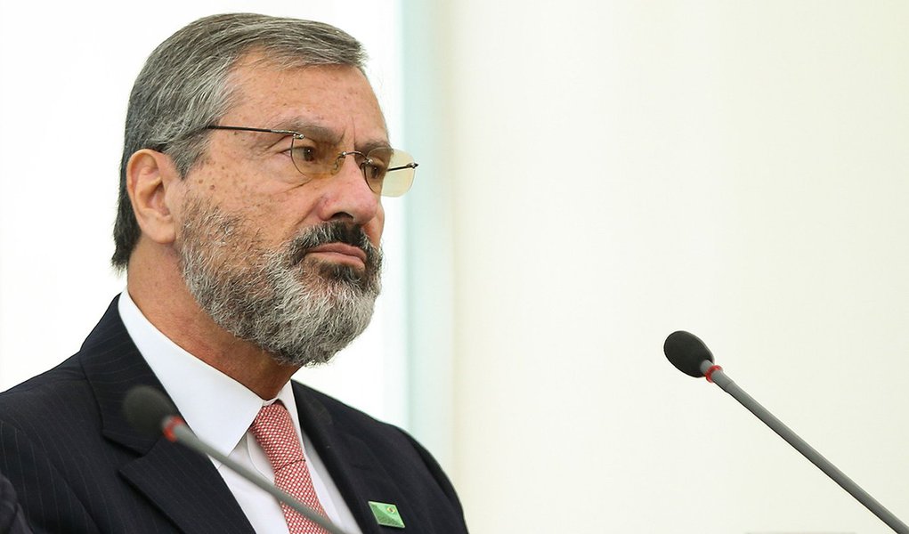 Brasília - O novo ministro da Transparência, Fiscalização e Controle, Torquato Jardim, durante entrevista coletiva no Palácio do Planalto (Marcelo Camargo/Agência Brasil) (Foto: Romulo Faro) Brasília - O novo ministro da Transparência, Fiscalização e Controle, Torquato Jardim, durante entrevista coletiva no Palácio do Planalto (Marcelo Camargo/Agência Brasil)