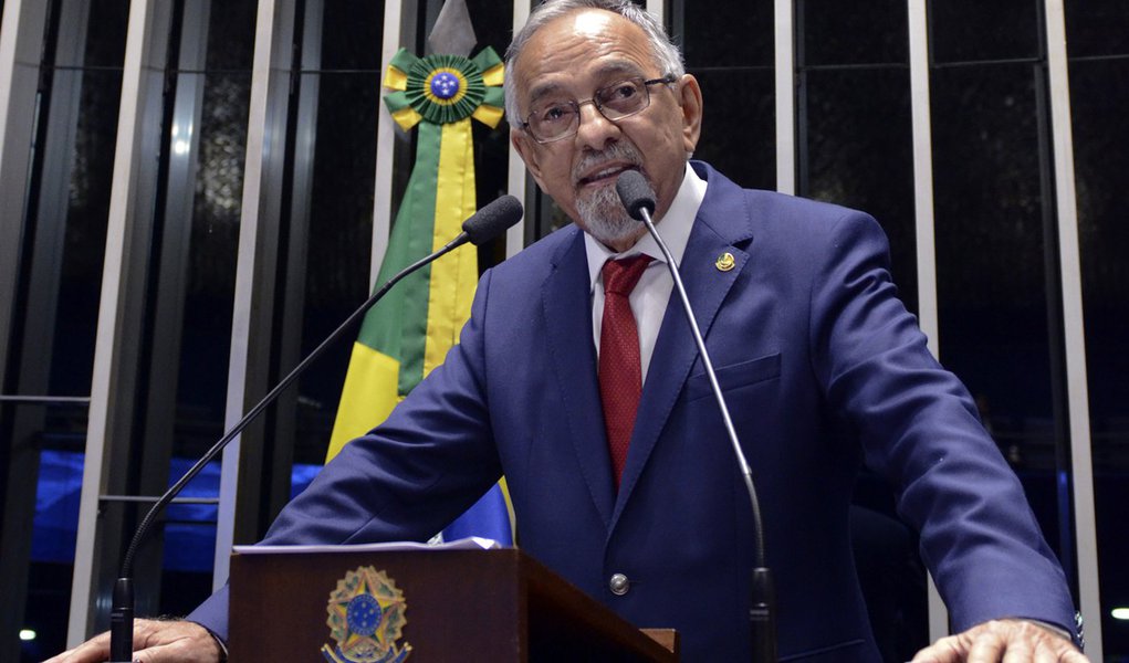 Plenário do Senado durante sessão deliberativa ordinária. Em discurso, senador João Capiberibe (PSB-AP). Foto: Ana Volpe/Agência Senado (Foto: Leonardo Attuch) Plenário do Senado durante sessão deliberativa ordinária. Em discurso, senador João Capiberibe (PSB-AP). Foto: Ana Volpe/Agência Senado
