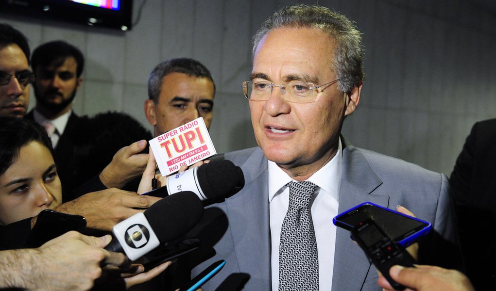 Presidente do Senado, senador Renan Calheiros (PMDB-AL), concede entrevista. Foto:Jonas Pereira/Ag�ncia Senado (Foto: Aquiles Lins) Presidente do Senado, senador Renan Calheiros (PMDB-AL), concede entrevista. Foto:Jonas Pereira/Ag�ncia Senado
