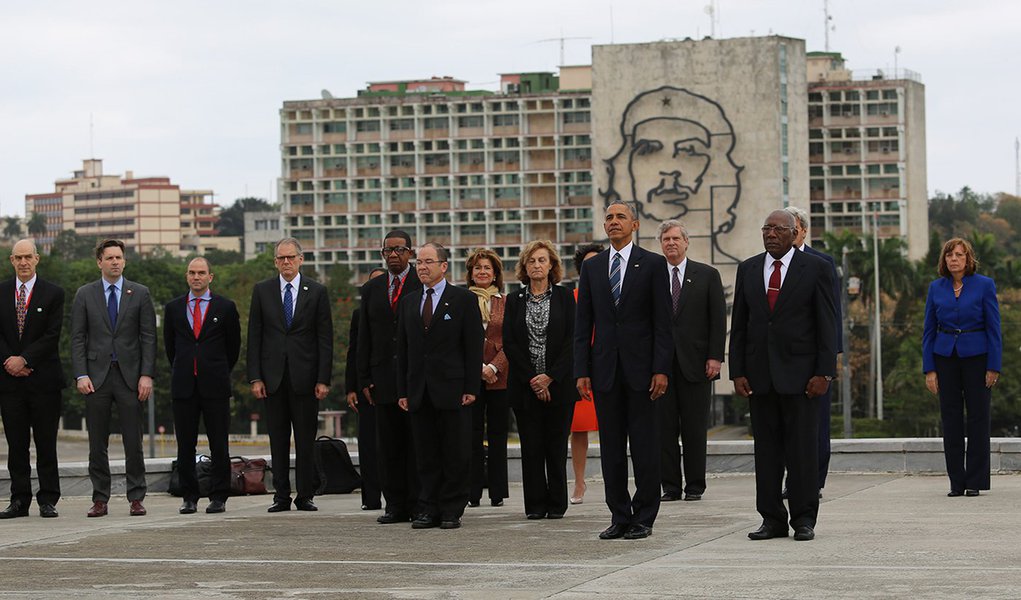 21/03/2016 - Havana, Cuba - Llegada al Palacio de la Revolución del presidente de los Estados Unidos, Barack Obama. Llegada al Palacio de la Revolución del presidente de los Estados Unidos, Barack Obama. 21/03/2016 (Foto: Gisele Federicce) 21/03/2016 - Havana, Cuba - Llegada al Palacio de la Revolución del presidente de los Estados Unidos, Barack Obama. Llegada al Palacio de la Revolución del presidente de los Estados Unidos, Barack Obama. 21/03/2016
