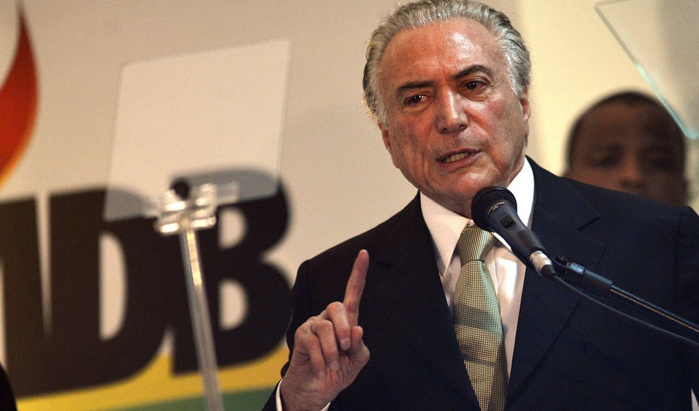 Brasília - O vice-presidente da República e presidente nacional do PMDB, Michel Temer, participa do Congresso da Fundação Ulysses Guimarães e do PMDB, em Brasília (José Cruz/Agência Brasil) (Foto: Leopoldo Vieira) Brasília - O vice-presidente da República e presidente nacional do PMDB, Michel Temer, participa do Congresso da Fundação Ulysses Guimarães e do PMDB, em Brasília (José Cruz/Agência Brasil)