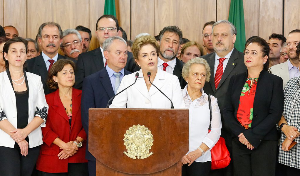 Brasília - DF, 11/05/2016. Presidenta Dilma Rousseff durante declaração à imprensa. Foto: Roberto Stuckert Filho/PR (Foto: Emidio de Souza) Brasília - DF, 11/05/2016. Presidenta Dilma Rousseff durante declaração à imprensa. Foto: Roberto Stuckert Filho/PR