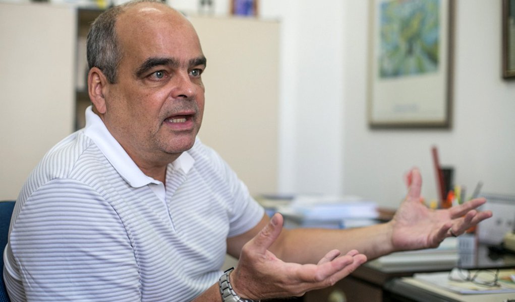 20/04/2016 - PORTO ALEGRE, RS - Entrevista com Fernando Ferrari Filho. Foto: Joana Berwanger/Sul21 (Foto: Leonardo Lucena) 20/04/2016 - PORTO ALEGRE, RS - Entrevista com Fernando Ferrari Filho. Foto: Joana Berwanger/Sul21