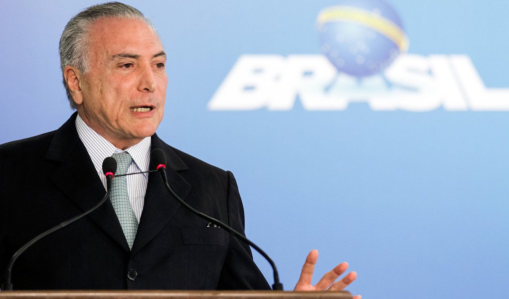 Presidente Interino Michel Temer durante cerimônia de posse do senhor Torquato Jardim no cargo de Ministro da Transparência, Fiscalização e Controle. (Brasília - DF, 02/06/2016) Foto: Beto Barata/PR (Foto: Davis Sena Filho) Presidente Interino Michel Temer durante cerimônia de posse do senhor Torquato Jardim no cargo de Ministro da Transparência, Fiscalização e Controle. (Brasília - DF, 02/06/2016) Foto: Beto Barata/PR