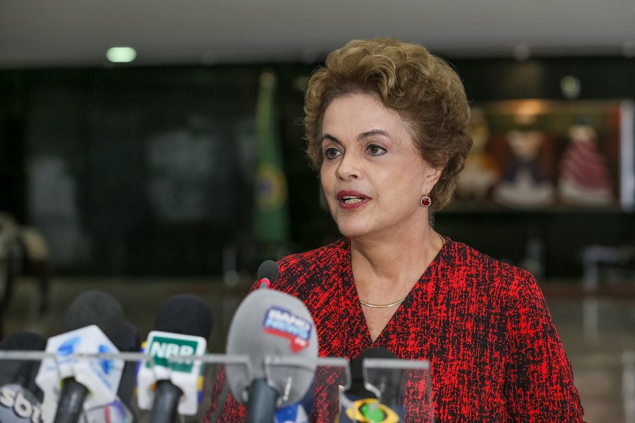 Brasília - DF, 16/03/2016. Presidenta Dilma Rousseff durante coletiva de imprensa. Foto: Roberto Stuckert Filho/PR (Foto: Valter Pomar) Brasília - DF, 16/03/2016. Presidenta Dilma Rousseff durante coletiva de imprensa. Foto: Roberto Stuckert Filho/PR