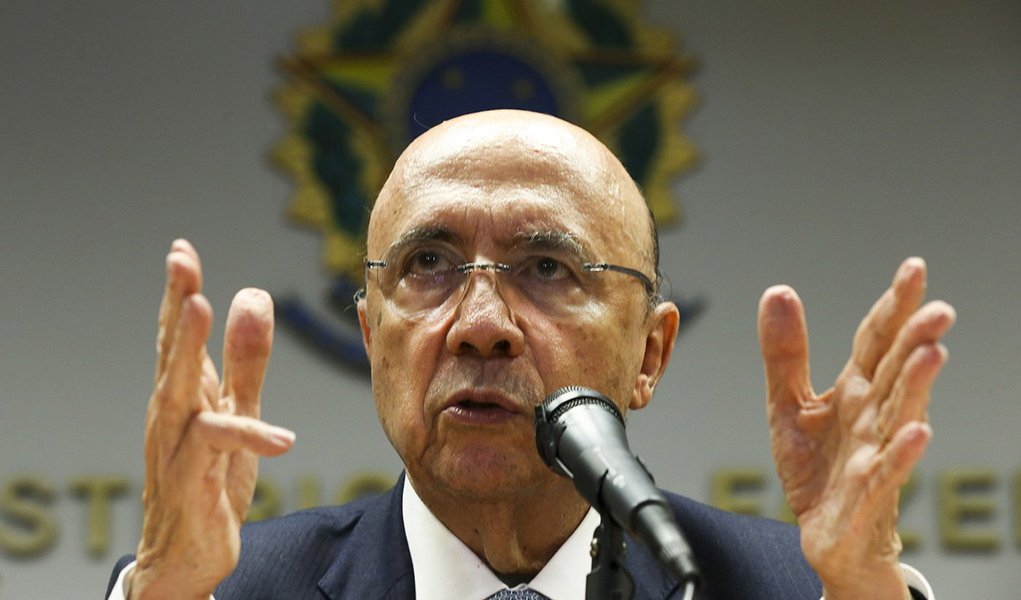 Brasília - O Ministro da Fazenda, Henrique Meirelles, durante entrevista coletiva.( Marcelo Camargo/Agência Brasil) (Foto: Roberto Requião) www.brasil247.com - Brasília - O Ministro da Fazenda, Henrique Meirelles, durante entrevista coletiva.( Marcelo Camargo/Agência Brasil)