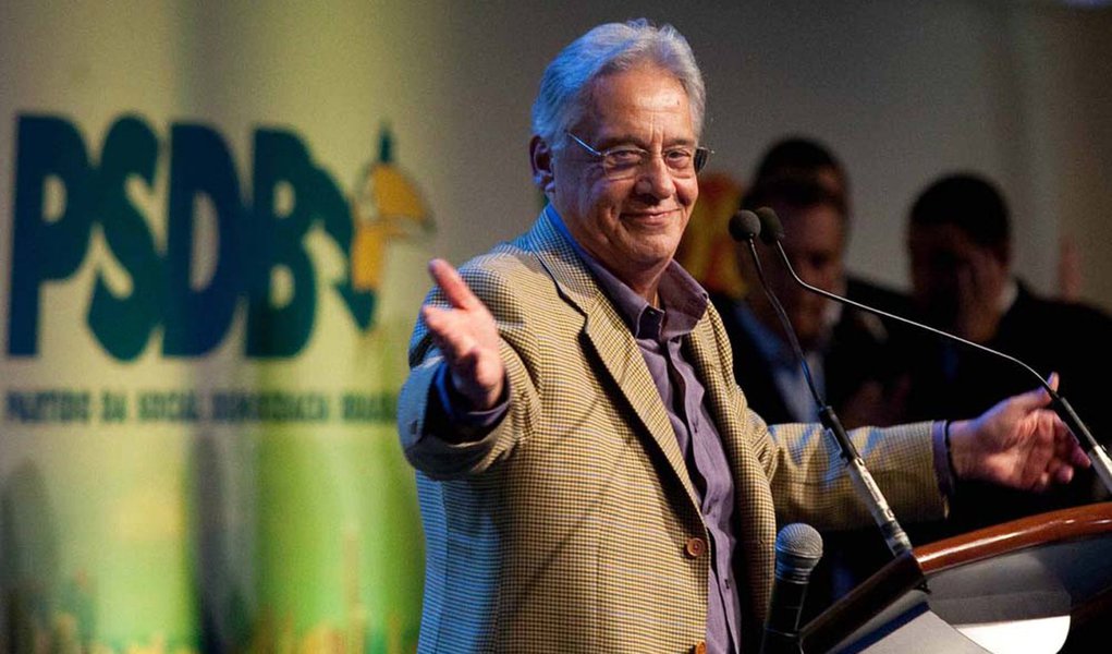 O ex-presidente Fernando Henrique Cardoso, durante lan�amento da candidatura de Jos� Serra � Presid�ncia da Rep�blica pelo PSDB, no Centro de Conven��es Brasil 21. (Foto: Lelê Teles) O ex-presidente Fernando Henrique Cardoso, durante lan�amento da candidatura de Jos� Serra � Presid�ncia da Rep�blica pelo PSDB, no Centro de Conven��es Brasil 21.