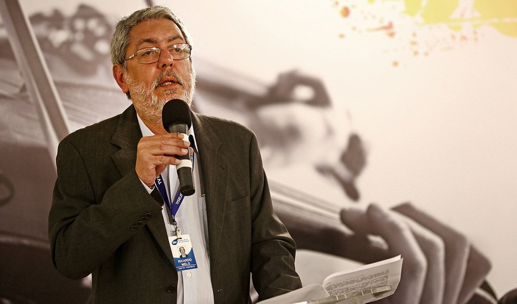 Brasília - Jornalista Ricardo Melo toma posse no cargo de diretor-presidente da Empresa Brasil de Comunicação - EBC (Juca Varella/Agência Brasil) (Foto: Camilo Vannuchi) Brasília - Jornalista Ricardo Melo toma posse no cargo de diretor-presidente da Empresa Brasil de Comunicação - EBC (Juca Varella/Agência Brasil)