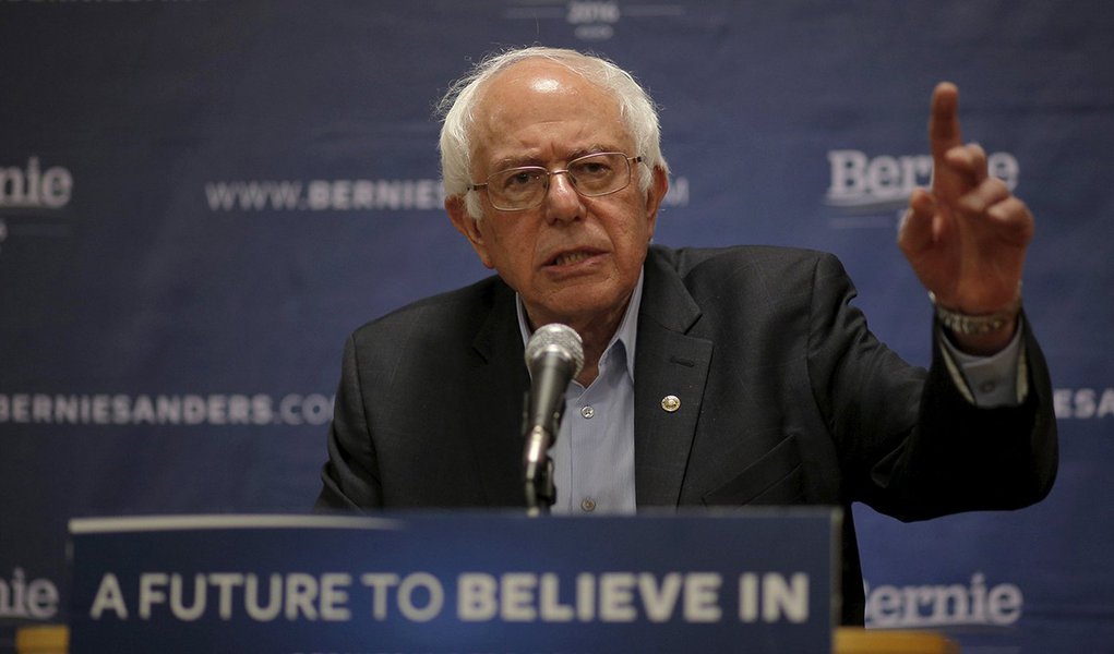 Pré-candidato democrata à presidência dos Estados Unidos Bernie Sanders. 11/04/2016 REUTERS/Brian Snyder (Foto: Aquiles Lins) Pré-candidato democrata à presidência dos Estados Unidos Bernie Sanders. 11/04/2016 REUTERS/Brian Snyder