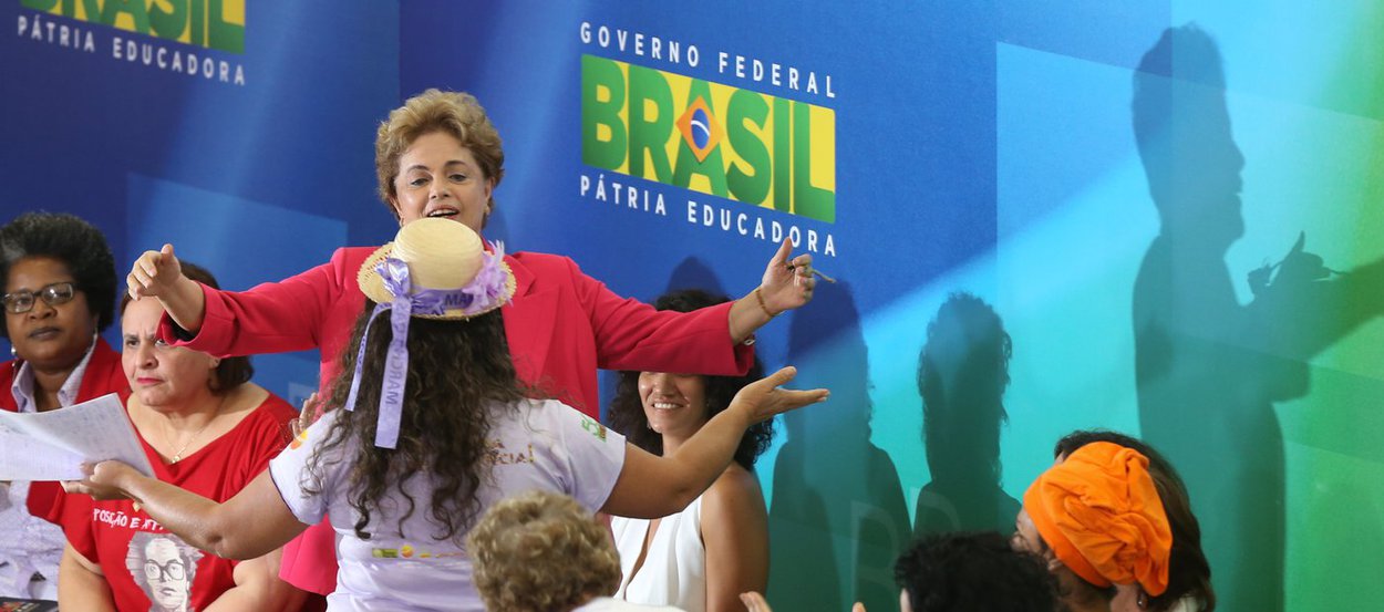 Brasília- DF 07-04-2016 Presidenta, Dilma durante Encontro com Mulheres em Defesa da Democracia Palácio do Planalto Foto Lula Marques/Agência PT (Foto: Jeferson Miola) Brasília- DF 07-04-2016 Presidenta, Dilma durante Encontro com Mulheres em Defesa da Democracia Palácio do Planalto Foto Lula Marques/Agência PT