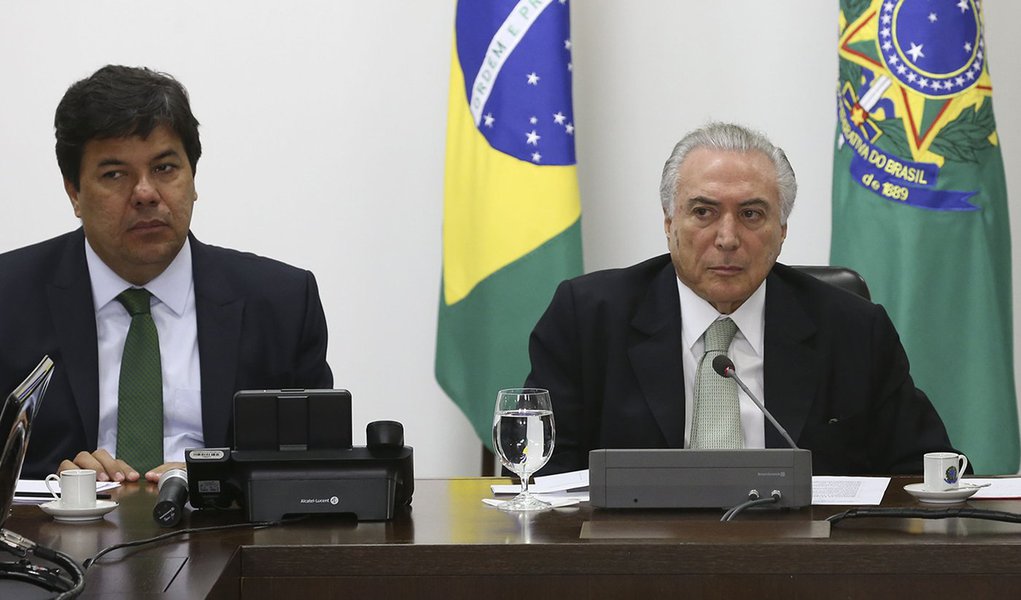 Brasília - O presidente interino Michel Temer se reúne com os ministros da Educação, Mendonça Filho, da Ciência, Tecnologia, Inovações e Comunicações, Gilberto Kassab, e representantes da comunidade científica do país (José Cruz/Agência Brasil) (Foto: Leonardo Attuch) Brasília - O presidente interino Michel Temer se reúne com os ministros da Educação, Mendonça Filho, da Ciência, Tecnologia, Inovações e Comunicações, Gilberto Kassab, e representantes da comunidade científica do país (José Cruz/Agência Brasil)