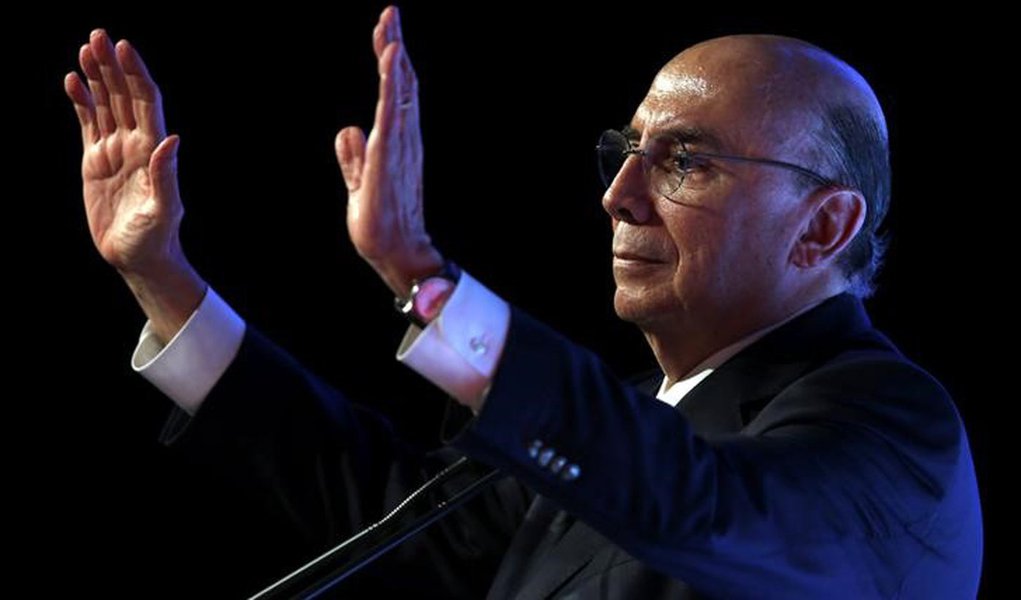 Ministro da Fazenda, Henrique Meirelles, participa de fórum político e econômico em São Paulo, Brasil 30/09/2016 REUTERS/Paulo Whitaker (Foto: Leonardo Attuch) www.brasil247.com - Ministro da Fazenda, Henrique Meirelles, participa de fórum político e econômico em São Paulo, Brasil 30/09/2016 REUTERS/Paulo Whitaker