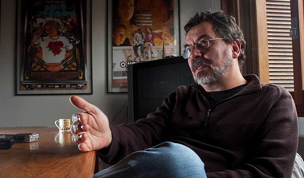 Porto Alegre - Entrevista com Jorge Furtado na sede da Casa de Cinema - Foto Eduardo Seidl - 10.05.10 (Foto: Roberta Namour) www.brasil247.com - Porto Alegre - Entrevista com Jorge Furtado na sede da Casa de Cinema - Foto Eduardo Seidl - 10.05.10