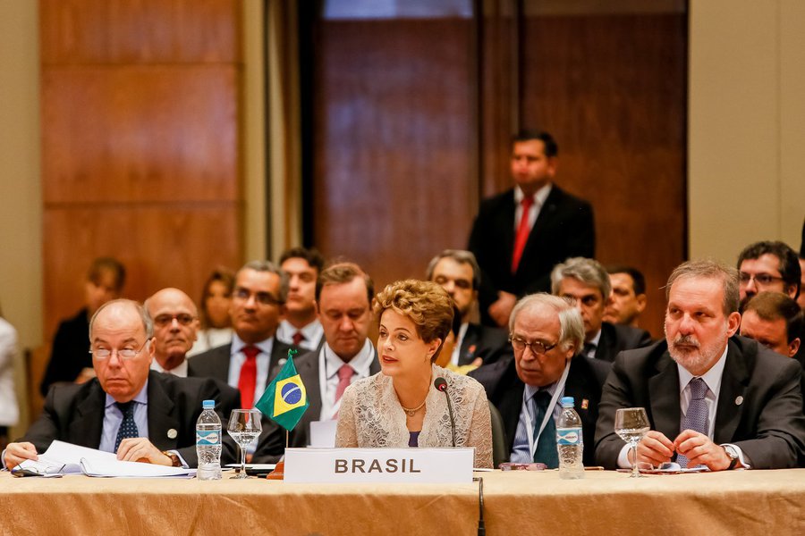 Assunção-Paraguai, 21/12/2015. Presidenta Dilma Rousseff durante a XLIX Cúpula dos Estados Partes do Mercosul e Estados Associados. Foto: Roberto Stuckert Filho/PR (Foto: Gisele Federicce) Assunção-Paraguai, 21/12/2015. Presidenta Dilma Rousseff durante a XLIX Cúpula dos Estados Partes do Mercosul e Estados Associados. Foto: Roberto Stuckert Filho/PR