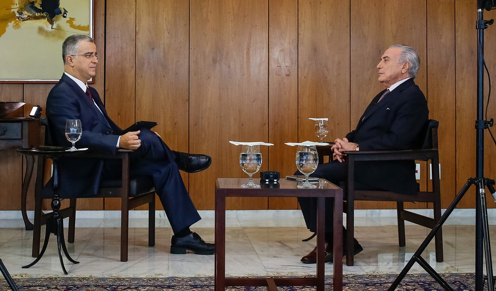 Brasília - DF 07/10/2016. Presidente Michel Temer durante entrevista para o jornalista Kennedy Alencar do SBT. Foto: Carolina Antunes/PR (Foto: Aquiles Lins) Brasília - DF 07/10/2016. Presidente Michel Temer durante entrevista para o jornalista Kennedy Alencar do SBT. Foto: Carolina Antunes/PR