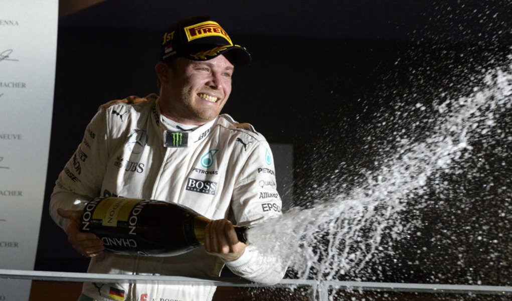 GP SINGAPORE F1/2016 - SINGAPORE 18/09/2016 © FOTO STUDIO COLOMBO PER PIRELLI MEDIA (© COPYRIGHT FREE) (Foto: Leonardo Lucena) GP SINGAPORE F1/2016 - SINGAPORE 18/09/2016 © FOTO STUDIO COLOMBO PER PIRELLI MEDIA (© COPYRIGHT FREE)