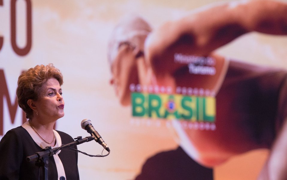 Brasília- DF 07-10-2015 Foto Lula Marques/Agência PT Presidenta, Dilma durante Cerimônia - Ano Olímpico para o Turismo Centro de Convenções Ulysses Guimarães, (Foto: Renato Rabelo) Brasília- DF 07-10-2015 Foto Lula Marques/Agência PT Presidenta, Dilma durante Cerimônia - Ano Olímpico para o Turismo Centro de Convenções Ulysses Guimarães,