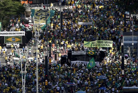 Manifestação em apoio à Lava Jato na Paulista (Foto: Alex Solnik) Manifestação em apoio à Lava Jato na Paulista