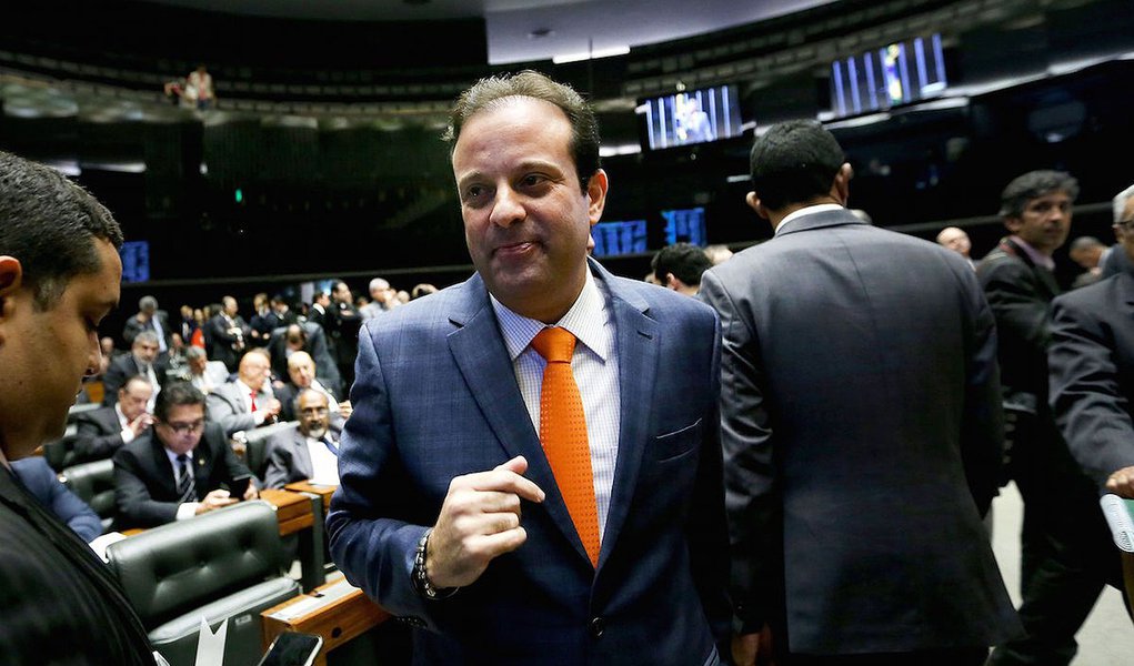Brasília - Líder do Governo André Moura, no plenário da Câmara dos Deputados (Wilson Dias/Agência Brasil) (Foto: Gisele Federicce) Brasília - Líder do Governo André Moura, no plenário da Câmara dos Deputados (Wilson Dias/Agência Brasil)