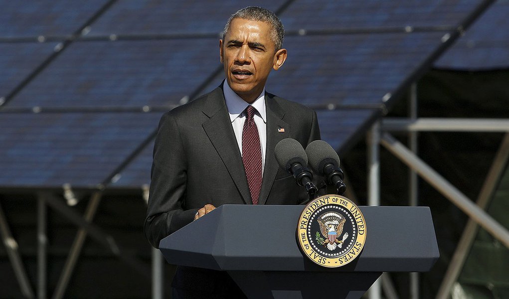 Presidente dos EUA, Barack Obama, em base aérea em Utah. 3/4/2015 REUTERS/Jonathan Ernst (Foto: Paulo Emílio) Presidente dos EUA, Barack Obama, em base aérea em Utah. 3/4/2015 REUTERS/Jonathan Ernst