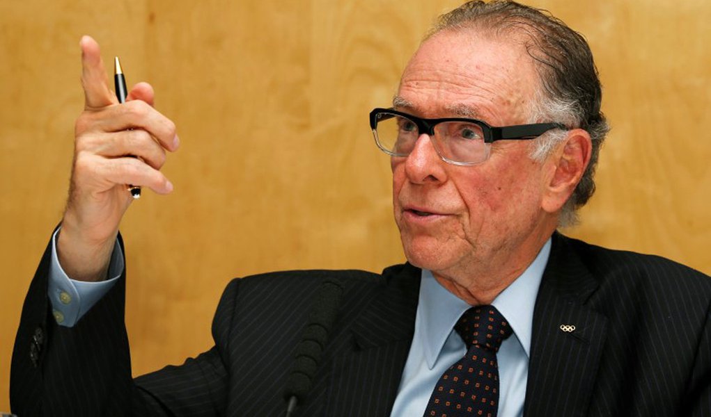 Nuzman concede entrevista em Londres sobre Rio 2016. 1/9/2015. Reuters/Paul Childs (Foto: Paulo Emílio) Nuzman concede entrevista em Londres sobre Rio 2016. 1/9/2015. Reuters/Paul Childs
