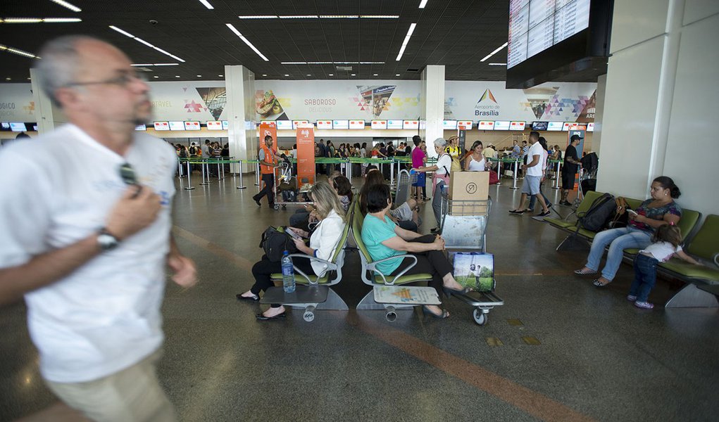Brasília - Movimento é tranquilo no Aeroporto Juscelino Kubitschek (Foto: Leonardo Lucena) Brasília - Movimento é tranquilo no Aeroporto Juscelino Kubitschek