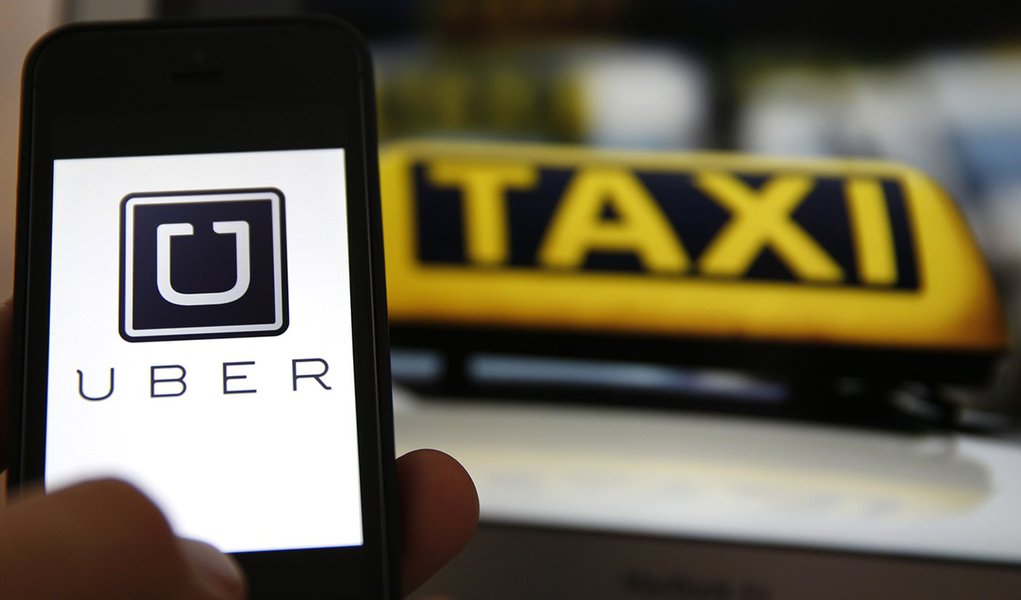 uber taxi (Foto: Leonardo Lucena) uber taxi