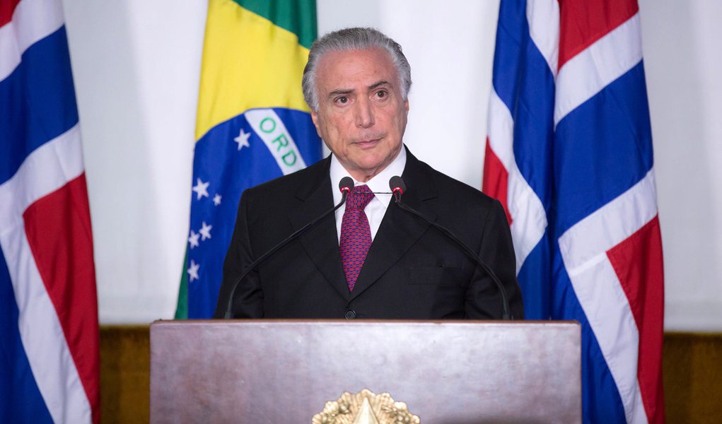 16/11/2015- Brasília- DF- Brasil- Vice-presidente Michel Temer recebe Haakon Magnus, príncipe herdeiro da Noruega. (Foto: Miguel do Rosário) 16/11/2015- Brasília- DF- Brasil- Vice-presidente Michel Temer recebe Haakon Magnus, príncipe herdeiro da Noruega.