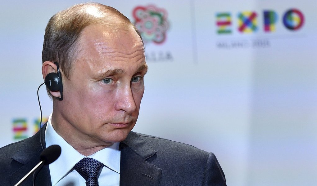 Presidente russo, Vladimir Putin, durante entrevista coletiva em Milão, em foto de arquivo. 10/06/2015 REUTERS/Flavio Lo Scalzo (Foto: Gisele Federicce) Presidente russo, Vladimir Putin, durante entrevista coletiva em Milão, em foto de arquivo. 10/06/2015 REUTERS/Flavio Lo Scalzo