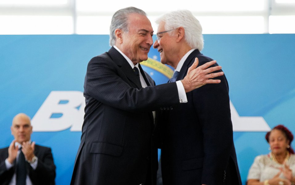Temer e Moreira Franco (Foto: Beth Sahão) Temer e Moreira Franco