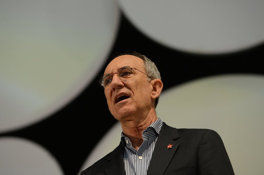 Bras�lia - Contag realiza congresso de trabalhadores rurais em Bras�lia. O presidente nacional do PT, Rui Falc�o, participaram do evento. (Foto: Valter Lima) Bras�lia - Contag realiza congresso de trabalhadores rurais em Bras�lia. O presidente nacional do PT, Rui Falc�o, participaram do evento.