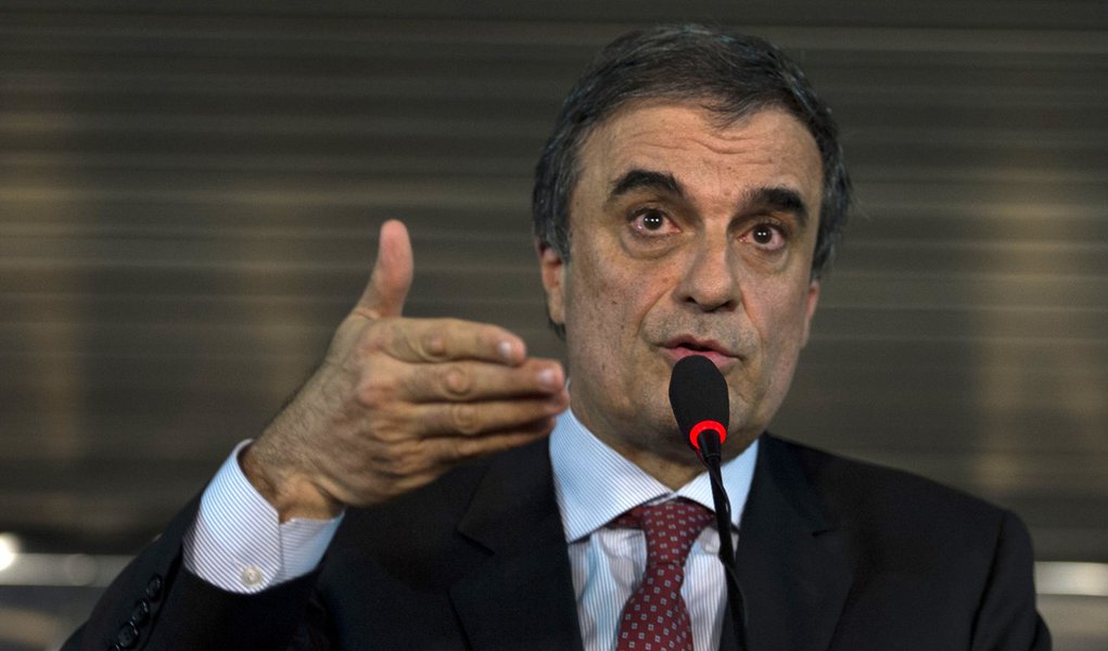 Brasília- DF- Brasil- 26/02/2015- O Ministro da Justiça, José Eduardo Cardozo, durante entrevista coletiva no Ministério da Justiça (Marcelo Camargo/Agência Brasil) (Foto: Valter Lima) Brasília- DF- Brasil- 26/02/2015- O Ministro da Justiça, José Eduardo Cardozo, durante entrevista coletiva no Ministério da Justiça (Marcelo Camargo/Agência Brasil)