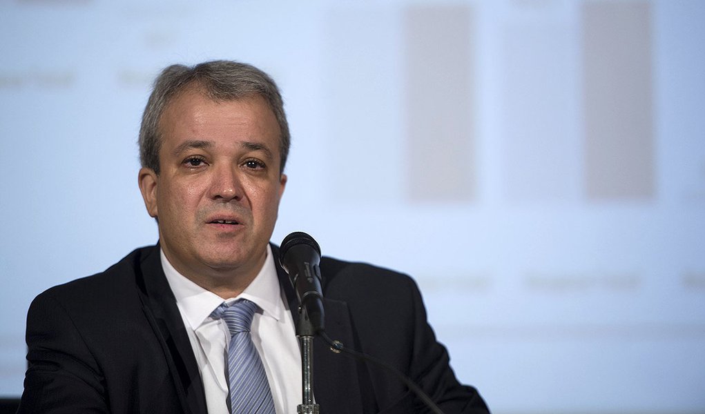 O Secretário do Tesouro Nacional, Marcelo Saintive, comenta o resultado primário do governo central relativo ao mês de dezembro de 2014.( Marcelo Camargo/Agência Brasil) (Foto: Paulo Emílio) O Secretário do Tesouro Nacional, Marcelo Saintive, comenta o resultado primário do governo central relativo ao mês de dezembro de 2014.( Marcelo Camargo/Agência Brasil)