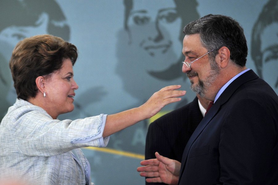 Brasília - presidenta Dilma empossa a nova ministra da Casa Civil, Gleisi Hoffmann (Foto: Leonardo Attuch) Brasília - presidenta Dilma empossa a nova ministra da Casa Civil, Gleisi Hoffmann
