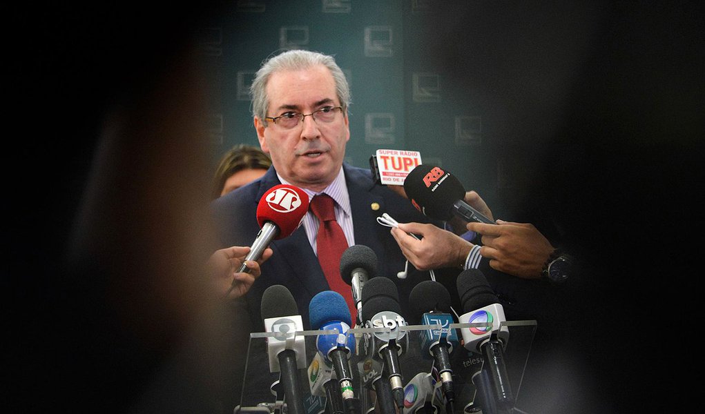 Bras�lia - O presidente da C�mara dos Deputados, Eduardo Cunha, fala � imprensa no Congresso Nacional (Jos� Cruz/Ag�ncia Brasil) (Foto: Leonardo Attuch) Bras�lia - O presidente da C�mara dos Deputados, Eduardo Cunha, fala � imprensa no Congresso Nacional (Jos� Cruz/Ag�ncia Brasil)