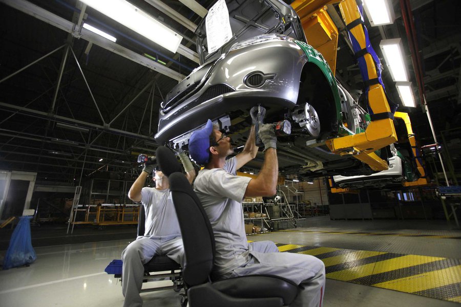 Entre os anos de 2007 e 2014, foram abertas 340 mil novas empresas no estado. Nesse período, houve a geração de 1.286.224 empregos. Segundo maior mercado consumidor do país, o Estado do Rio tem, hoje, R$ 118 bilhões em investimentos em andamento e outros (Foto: Gisele Federicce) Entre os anos de 2007 e 2014, foram abertas 340 mil novas empresas no estado. Nesse período, houve a geração de 1.286.224 empregos. Segundo maior mercado consumidor do país, o Estado do Rio tem, hoje, R$ 118 bilhões em investimentos em andamento e outros