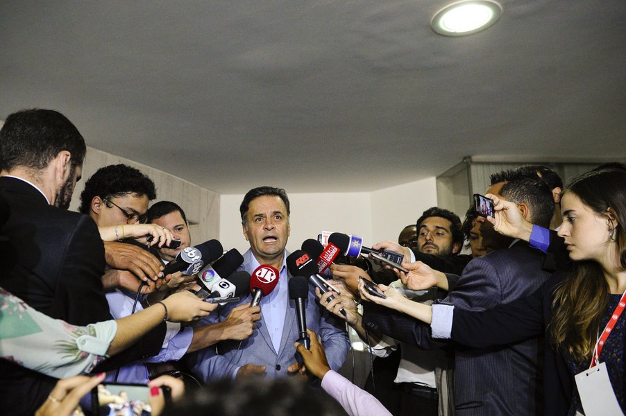 Senador Aécio Neves (PSDB-MG) concede entrevista. Foto: Edilson Rodrigues/Agência Senado (Foto: Paulo Moreira Leite) Senador Aécio Neves (PSDB-MG) concede entrevista. Foto: Edilson Rodrigues/Agência Senado