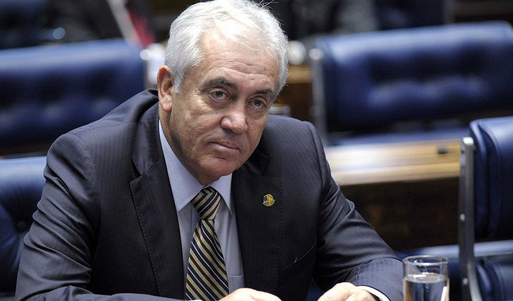 Plenário do Senado durante sessão deliberativa ordinária. Senador Otto Alencar (PSD-BA). Foto: Jefferson Rudy/Agência Senado (Foto: Romulo Faro) Plenário do Senado durante sessão deliberativa ordinária. Senador Otto Alencar (PSD-BA). Foto: Jefferson Rudy/Agência Senado