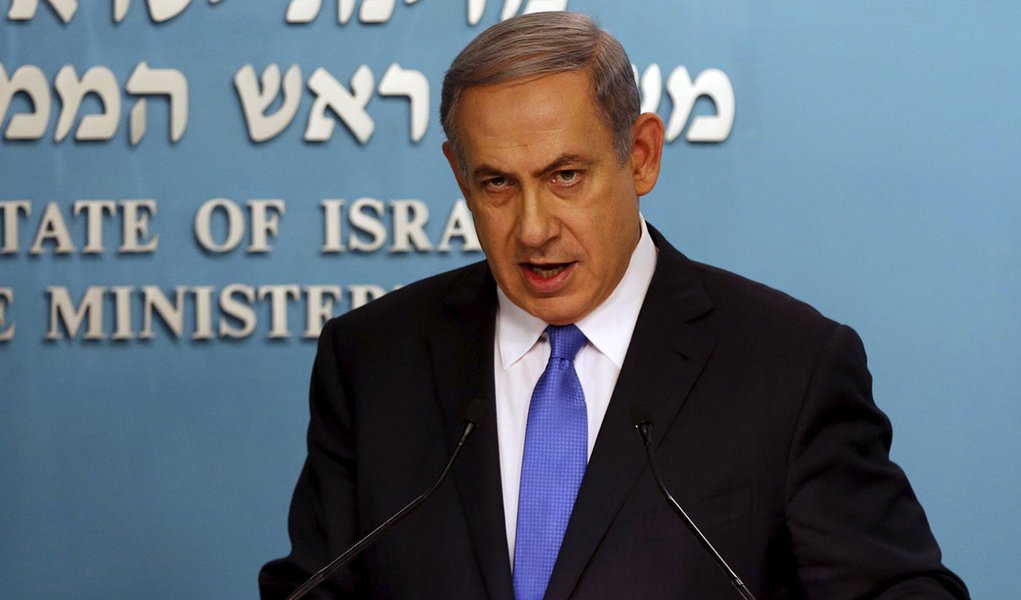 Premiê de Israel Netanyahu concede entrevista em Jerusalém. 14/7/2015. REUTERS/Ammar Awad (Foto: Paulo Emílio) Premiê de Israel Netanyahu concede entrevista em Jerusalém. 14/7/2015. REUTERS/Ammar Awad