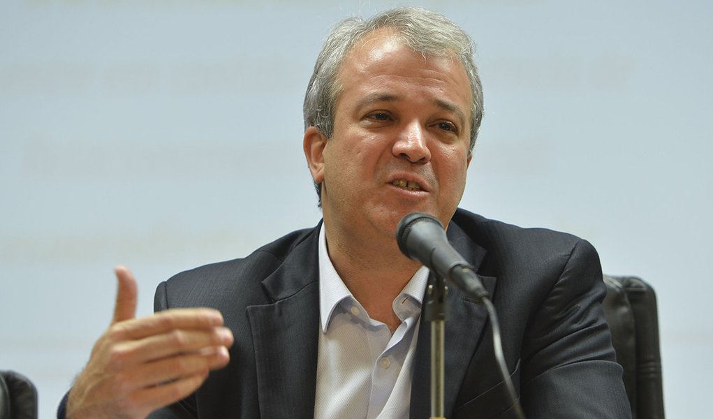 Brasília - O secretário do Tesouro Nacional, Marcelo Barbosa Saintive, comenta o Resultado Primário do Governo Central relativo ao mês de setembro de 2015 (Elza Fiuza/Agência Brasil) (Foto: Paulo Emílio) Brasília - O secretário do Tesouro Nacional, Marcelo Barbosa Saintive, comenta o Resultado Primário do Governo Central relativo ao mês de setembro de 2015 (Elza Fiuza/Agência Brasil)