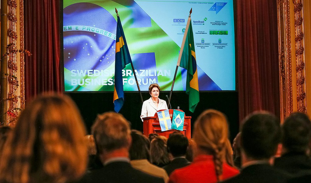 Estocolmo - Suécia, 19/10/2015. Presidenta Dilma Rousseff durante cerimônia de abertura do Seminário Empresarial. Foto: Roberto Stuckert Filho/PR (Foto: Gisele Federicce) Estocolmo - Suécia, 19/10/2015. Presidenta Dilma Rousseff durante cerimônia de abertura do Seminário Empresarial. Foto: Roberto Stuckert Filho/PR