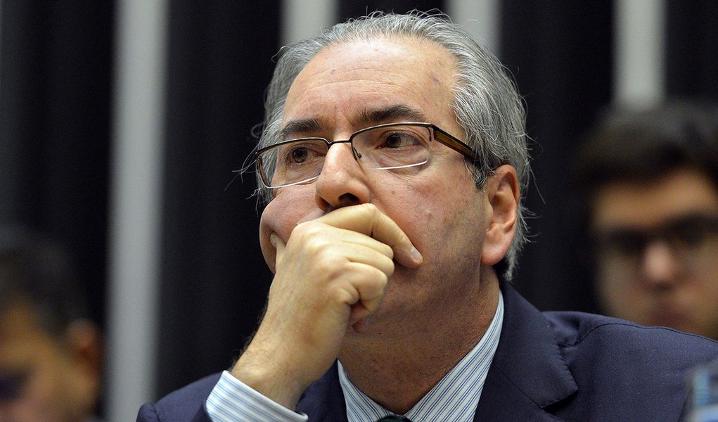 Brasília - Presidente da Câmara, Eduardo Cunha durante sessão extraordinária para discussão e votação de diversos projetos (Antonio Cruz/Agência Brasil) (Foto: Eduardo Guimarães) Brasília - Presidente da Câmara, Eduardo Cunha durante sessão extraordinária para discussão e votação de diversos projetos (Antonio Cruz/Agência Brasil)