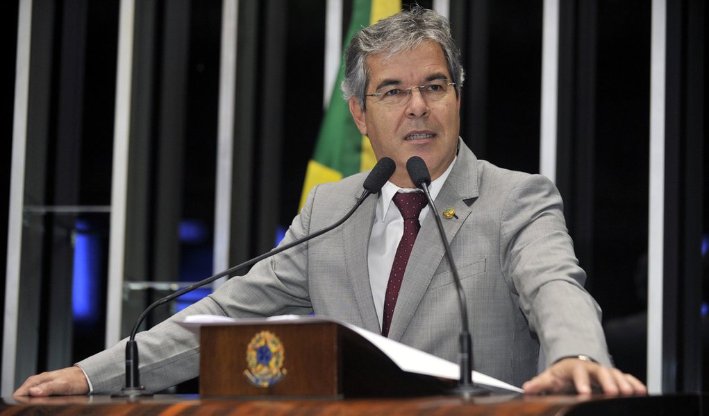 Plenário do Senado Federal durante sessão deliberativa ordinária. Em discurso, senador Jorge Viana (PT-AC). Foto: Waldemir Barreto /Agência Senado (Foto: Aquiles Lins) Plenário do Senado Federal durante sessão deliberativa ordinária. Em discurso, senador Jorge Viana (PT-AC). Foto: Waldemir Barreto /Agência Senado
