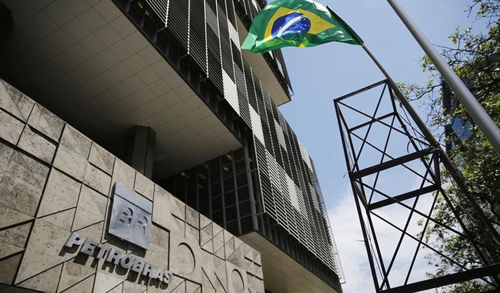 Sede da Petrobras, no centro do Rio de Janeiro. 04/03/2015. REUTERS/Sergio Moraes (Foto: Paulo Emílio) Sede da Petrobras, no centro do Rio de Janeiro. 04/03/2015. REUTERS/Sergio Moraes