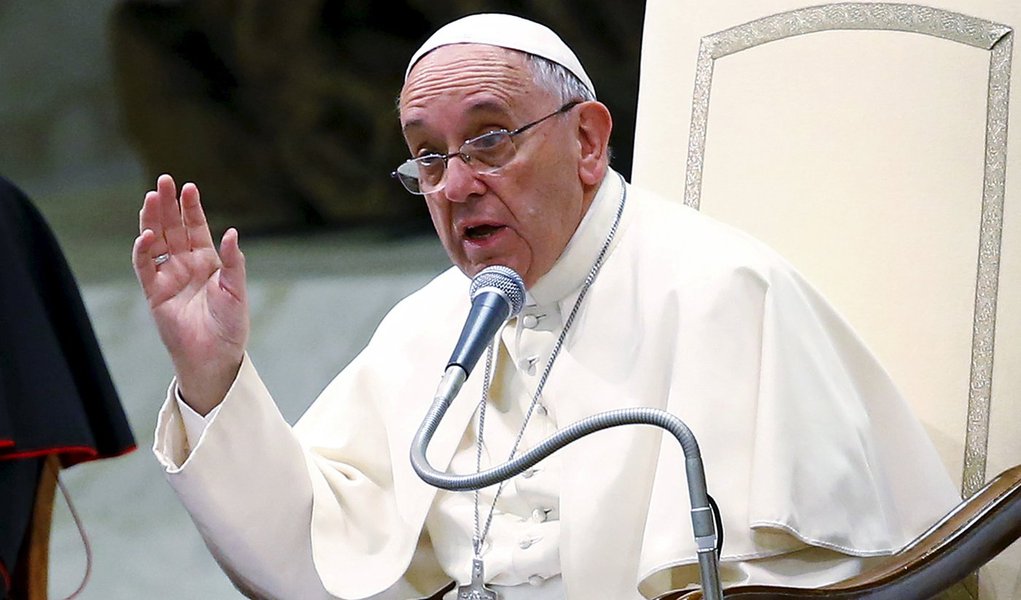 Papa Francisco durante discurso no Vaticano. 07/08/2015 REUTERS/Tony Gentile (Foto: Aquiles Lins) Papa Francisco durante discurso no Vaticano. 07/08/2015 REUTERS/Tony Gentile