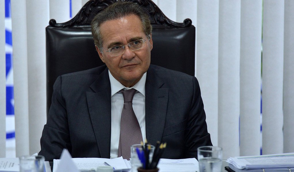 Brasília- DF- Brasil- 03/03/2015- Senador Renan Calheiros preside reunião de líderes para discutir a pauta de votação e eleição dos presidentes das comissções da Casa (Fabio Rodrigues Pozzebom/Agência Brasil) (Foto: Paulo Emílio) Brasília- DF- Brasil- 03/03/2015- Senador Renan Calheiros preside reunião de líderes para discutir a pauta de votação e eleição dos presidentes das comissções da Casa (Fabio Rodrigues Pozzebom/Agência Brasil)