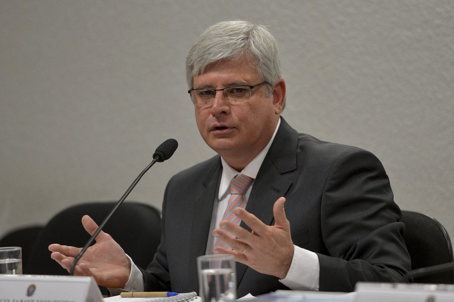 A Comissão de Constituição e Justiça do Senado sabatina o procurador da República Rodrigo Janot, indicado para o cargo de procurador-geral da República. (Foto: Valter Lima) A Comissão de Constituição e Justiça do Senado sabatina o procurador da República Rodrigo Janot, indicado para o cargo de procurador-geral da República.