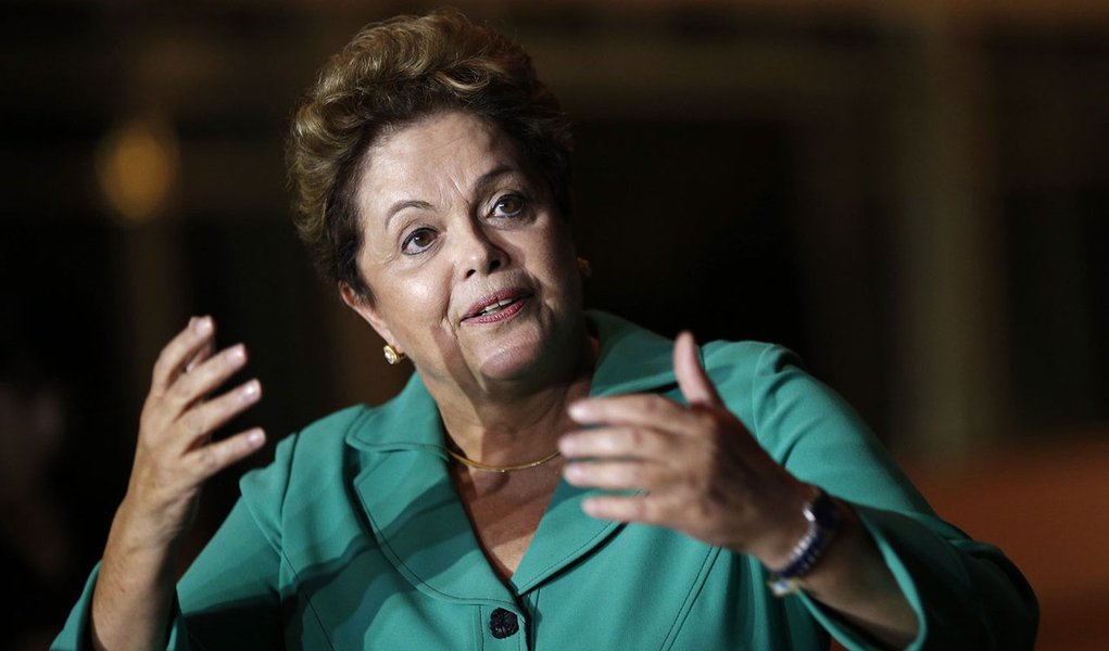Presidente Dilma Rousseff durante entrevista em BrasÃlia. 25/9/2014. REUTERS/Ueslei Marcelino (Foto: Leonardo Araújo) Presidente Dilma Rousseff durante entrevista em BrasÃlia. 25/9/2014. REUTERS/Ueslei Marcelino