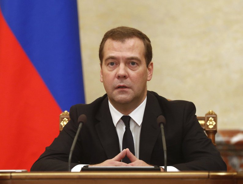 Primeiro-ministro russo Medvedev comanda reunião do governo em Moscou. 07/08/2014 REUTERS/Dmitry Astakhov/RIA Novosti/Pool (Foto: Paulo Emílio) Primeiro-ministro russo Medvedev comanda reunião do governo em Moscou. 07/08/2014 REUTERS/Dmitry Astakhov/RIA Novosti/Pool